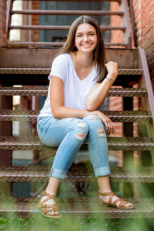 WEB-SENIORS25_11