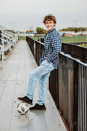 WEB-SENIORS25_77