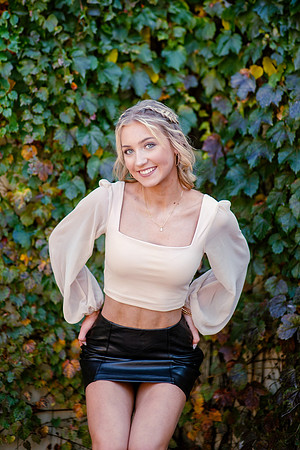 WEB-SENIORS25_196