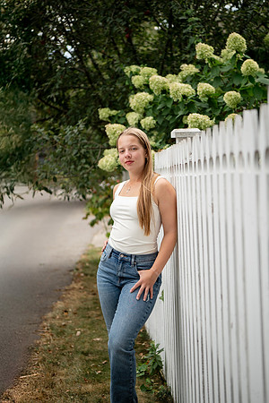 WEB-SENIORS25-024